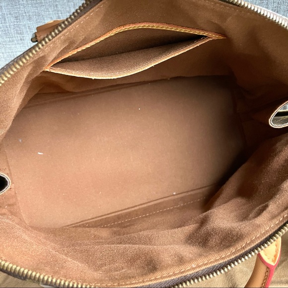 🌼 AUTHENTIC Louis Vuitton APMA PM 🌼 - Picture 8 of 11